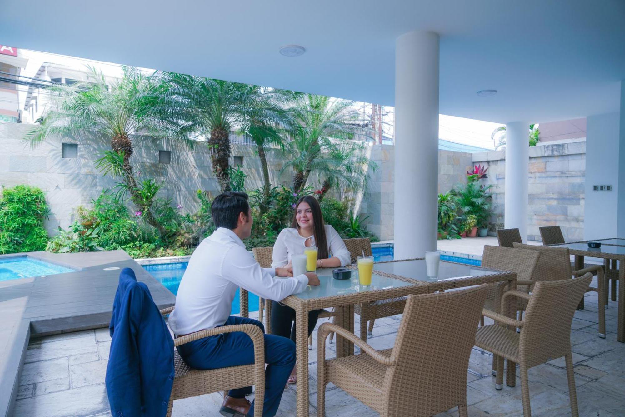 Hotel Marcelius Guayaquil Kültér fotó