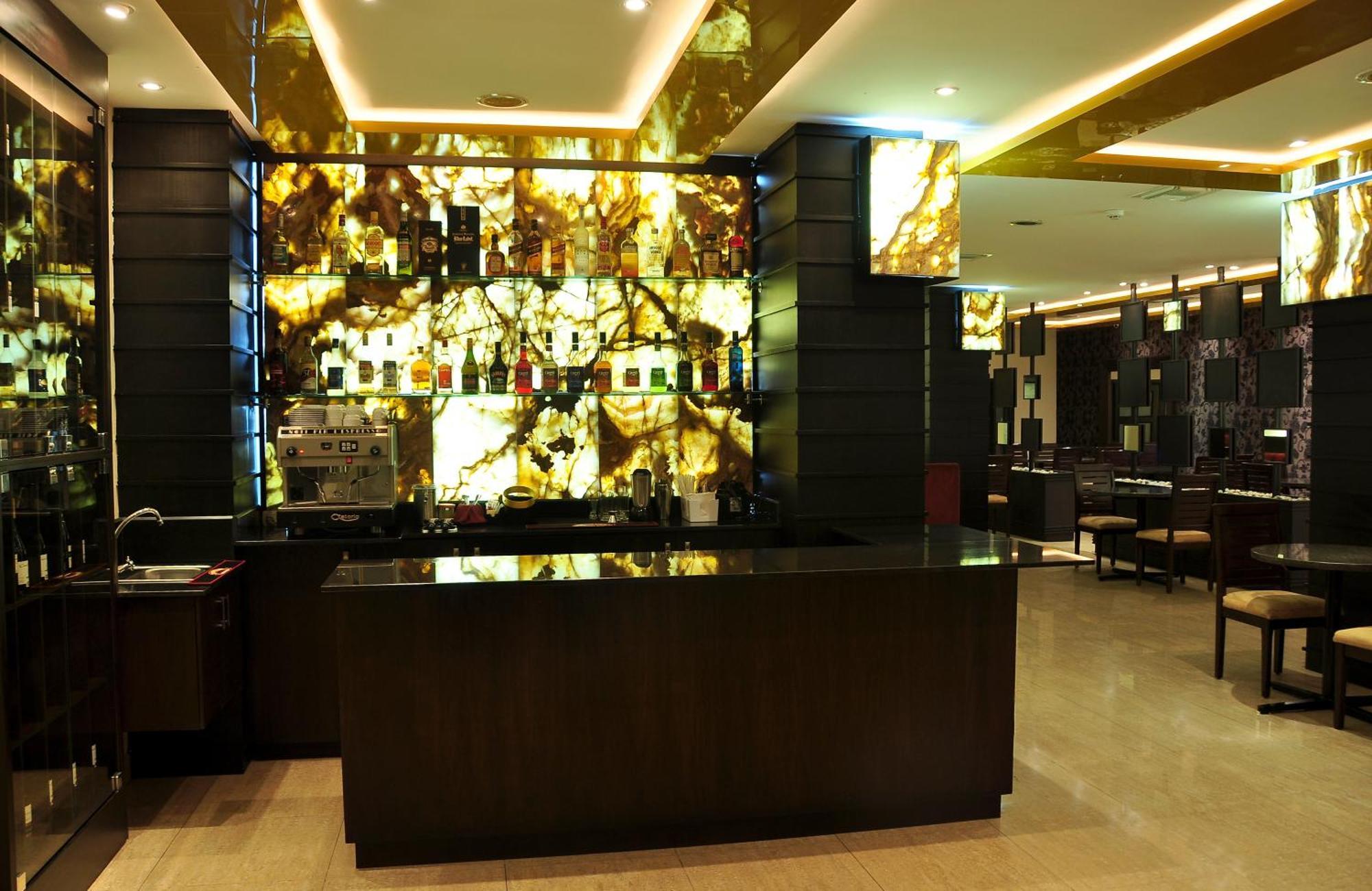 Hotel Marcelius Guayaquil Kültér fotó