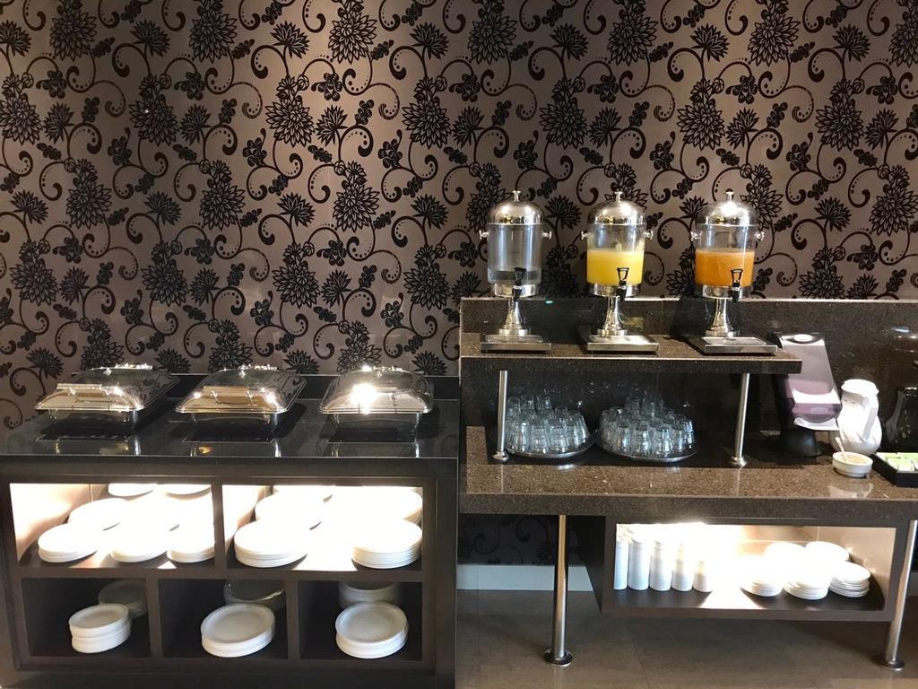 Hotel Marcelius Guayaquil Kültér fotó