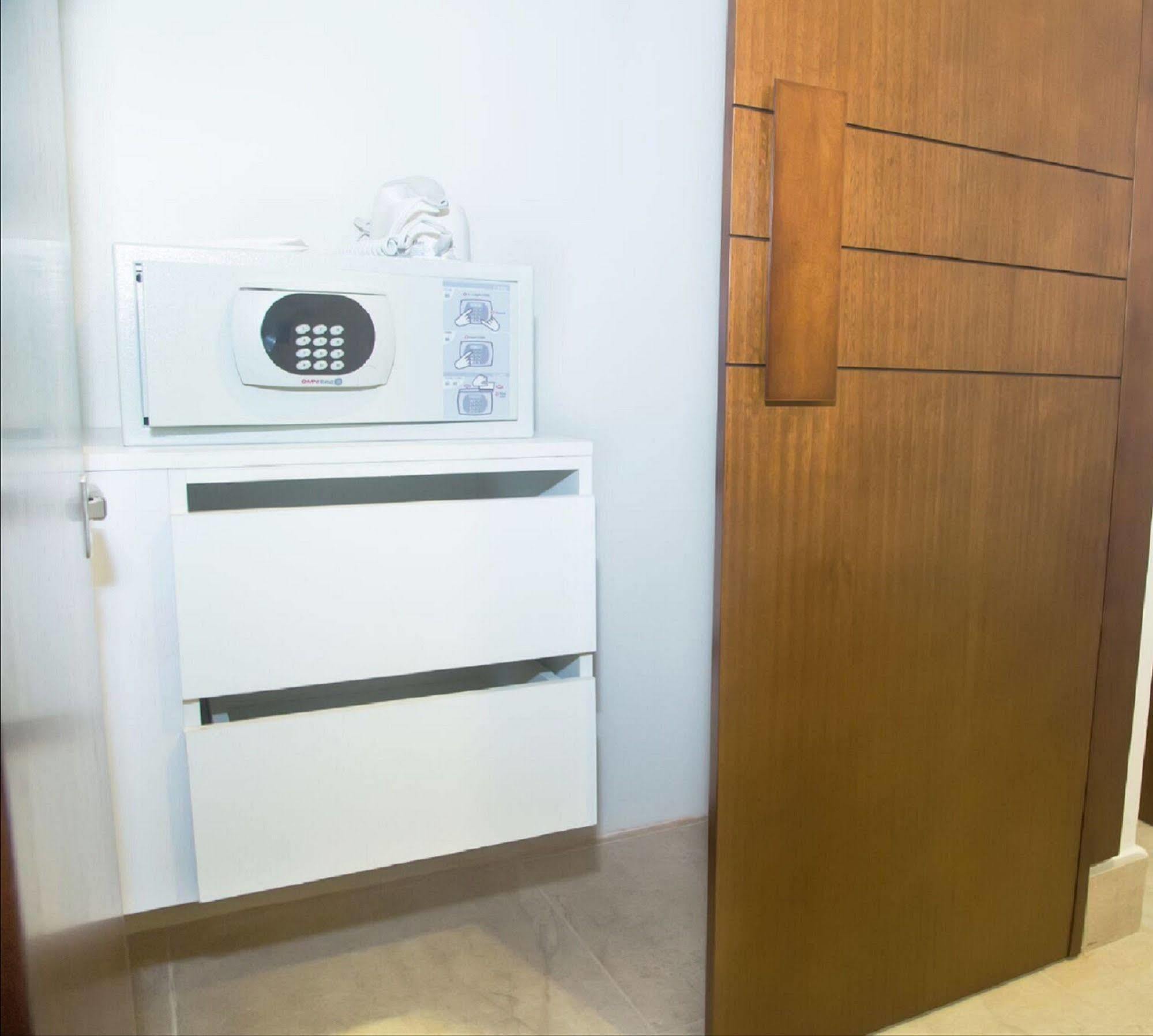 Hotel Marcelius Guayaquil Kültér fotó